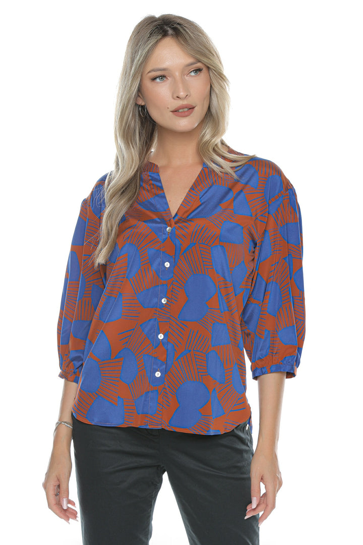 Mâneci trei sferturi, ușor bufante, pentru un plus de feminitate și confort